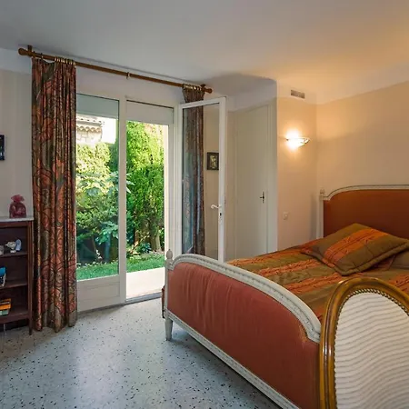 Sleeps 6 Pool Air Con Wifi Villa *